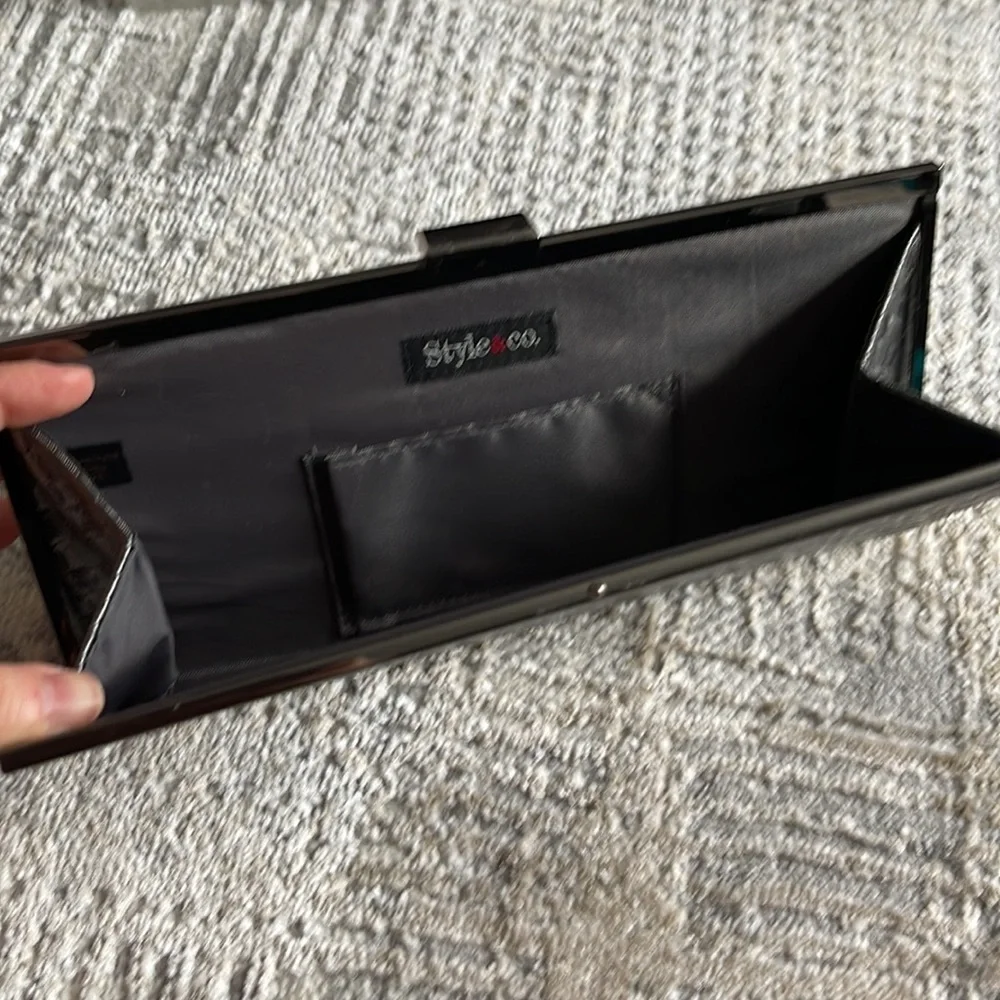 Gray Clutch